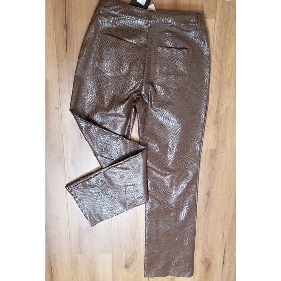 Pretty Little Thing Faux Leather Croc Split Hem Skinny Trousers Size 8 Choc - Picture 3 of 14